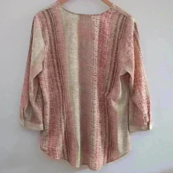 VAN HEUSEN | Women's Pink/Beige V-neck 3/4 Length Sleeved Blouse - Picture 3 of 4